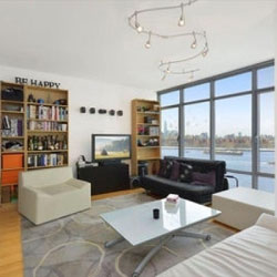 Williamsburg Avenue pied-a-terre